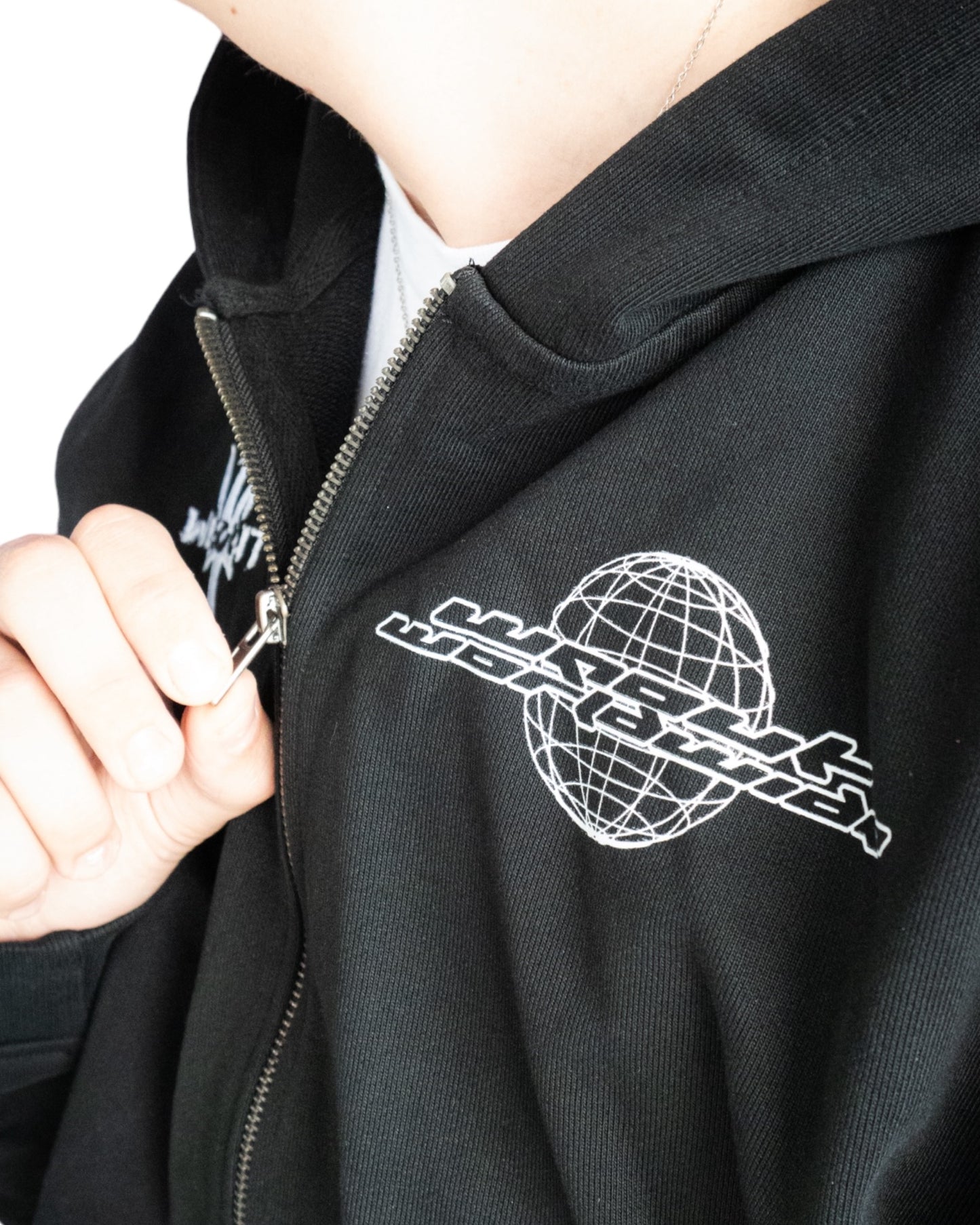WORLDWIDE ZIPPER (OVERSIZED)