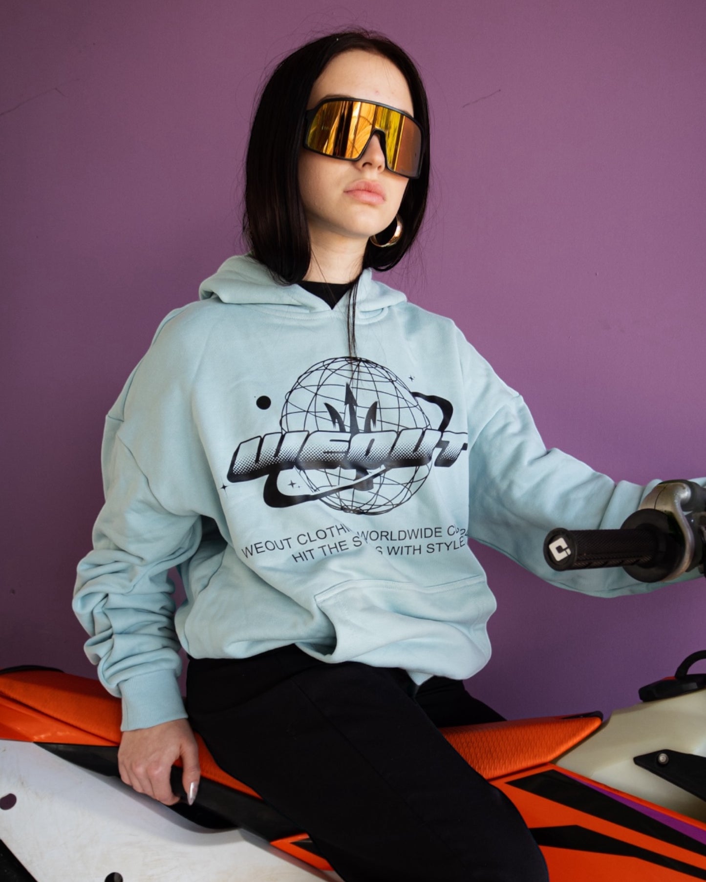 WORLDWIDE HOODIE (OVERSIZED)